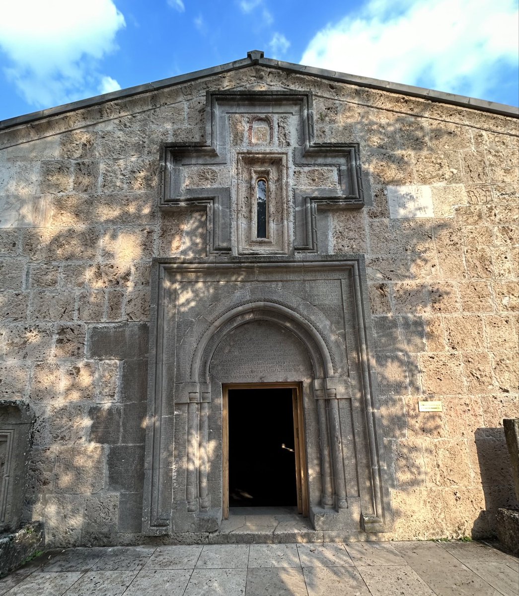 GfoellerFndtn's tweet photo. The church of St. Grigor the Illuminator at Haghartsin Monastery, 10th century AD.
#Armenia #FirstChristianNation https://t.co/ICHslynvWU