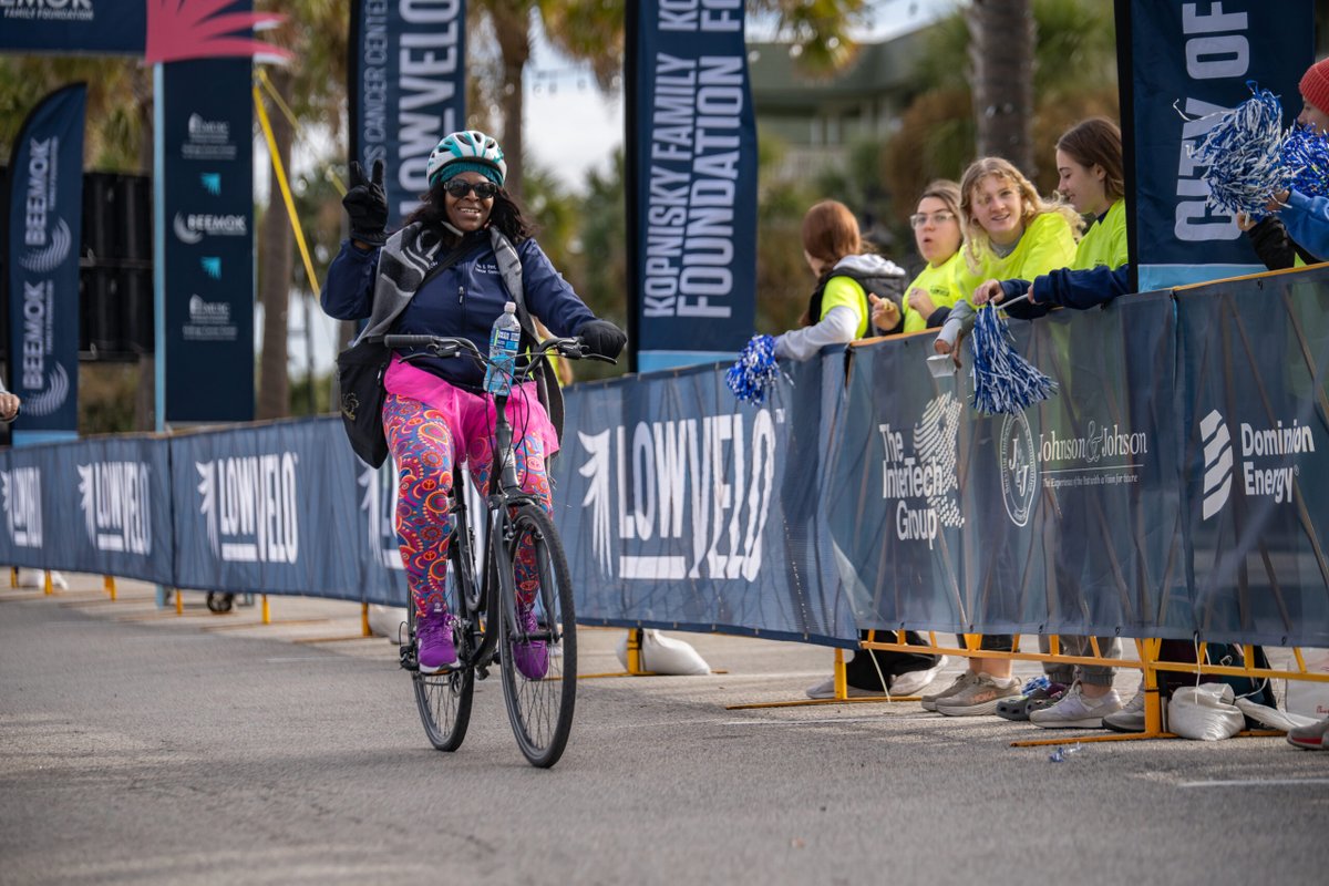 MUSChealth's tweet photo. TODAY'S THE DAY!🚲 Good luck to every @lowvelo participant! Thank you for supporting lifesaving cancer research at @muschollings.
Charleston, make way for these heroes on the streets today!
https://t.co/TFqSnorGuv 🚲
#chs #chsnews #chstoday #lowvelo https://t.co/3d00YOS0Hq