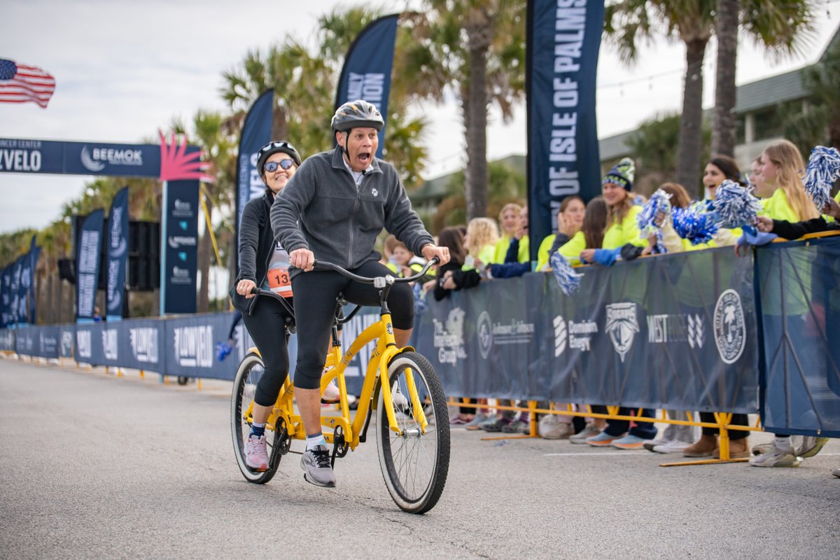 MUSChealth's tweet photo. TODAY'S THE DAY!🚲 Good luck to every @lowvelo participant! Thank you for supporting lifesaving cancer research at @muschollings.
Charleston, make way for these heroes on the streets today!
https://t.co/TFqSnorGuv 🚲
#chs #chsnews #chstoday #lowvelo https://t.co/3d00YOS0Hq