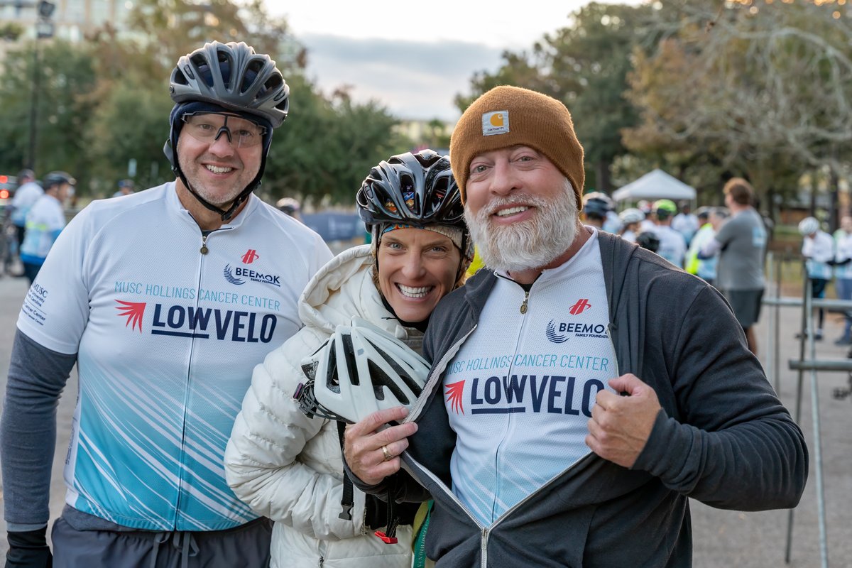 MUSChealth's tweet photo. TODAY'S THE DAY!🚲 Good luck to every @lowvelo participant! Thank you for supporting lifesaving cancer research at @muschollings.
Charleston, make way for these heroes on the streets today!
https://t.co/TFqSnorGuv 🚲
#chs #chsnews #chstoday #lowvelo https://t.co/3d00YOS0Hq