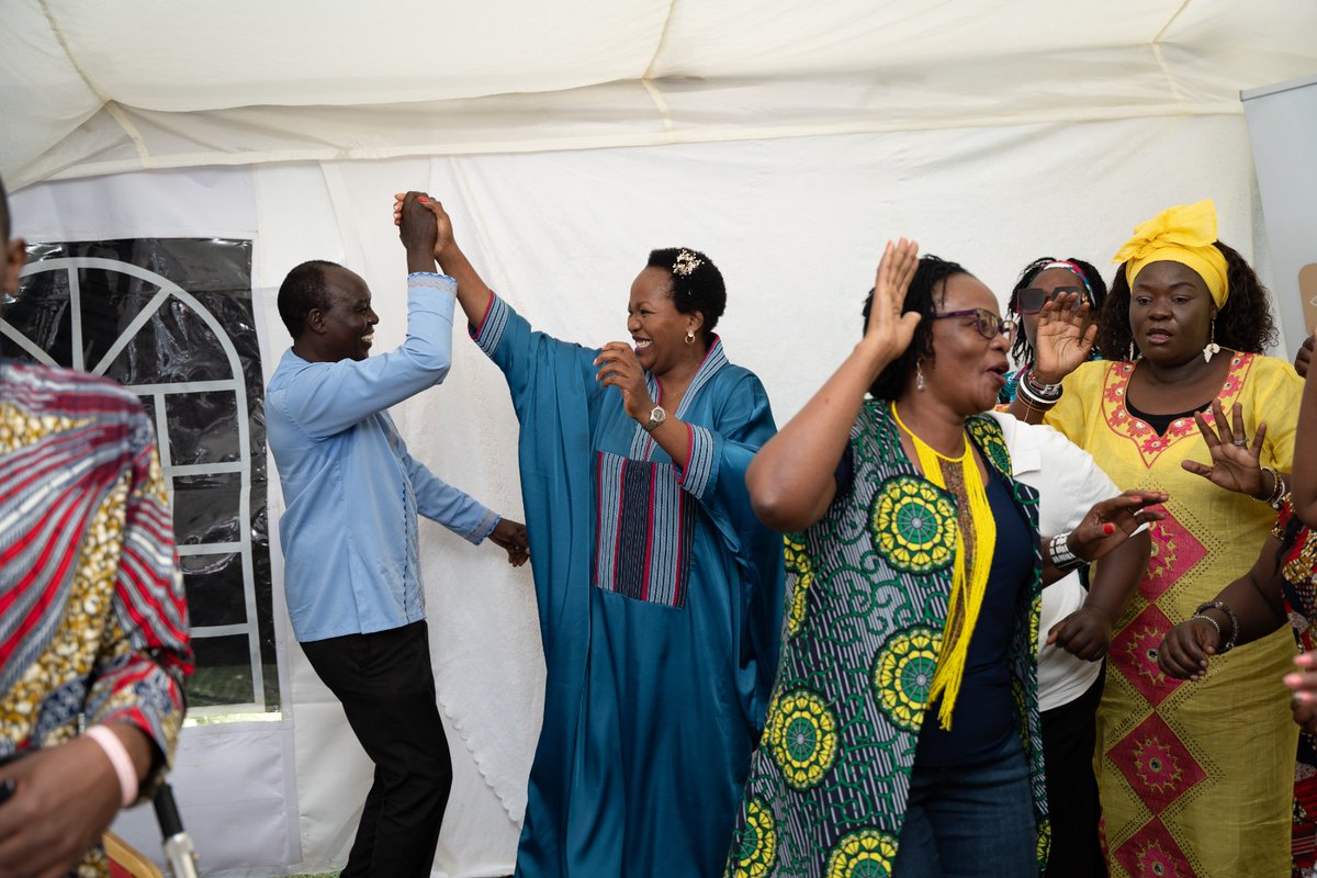 KILELEHealthKE's tweet photo. 🎊Ongoing: #KILELEHealth holds an end-year party for #Kileleans today, 2/11! 🎉 It’s a day to reconnect, reflect, and honor our journey this year as we celebrate the resilience of #CancerSurvivors.
#KileleChallenge #CancerSurvivorship.
@Merck
@preventcancer
@FINDdx
@Roche https://t.co/fAdBLS6qf6