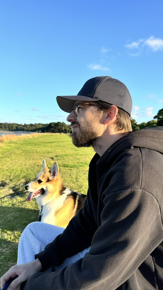 MaxGerun's tweet image. 