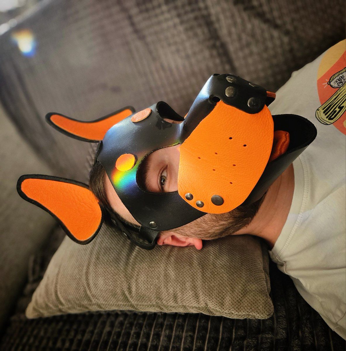 Almost a whole year of not posting...
 I wish I did more but I don't yet feel good with my body, but at least there is some rainbow here and there