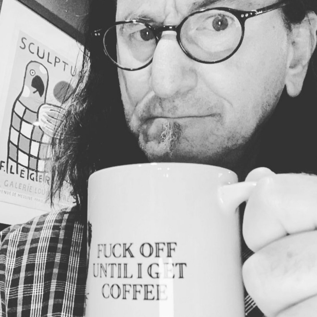 20th_Centurygal's tweet photo. Because even rock legends need their coffee...βπΈβ
Happy Saturday, friends...π
Now f*ck off and have a great day...πββ€πΆ
#GettyLee #Rush #Saturdayvibes https://t.co/Sli4CU7bO7