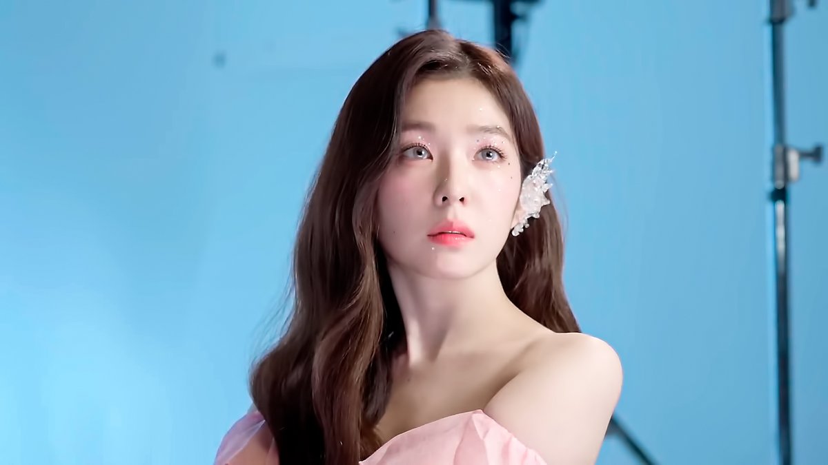 일행 tweet media