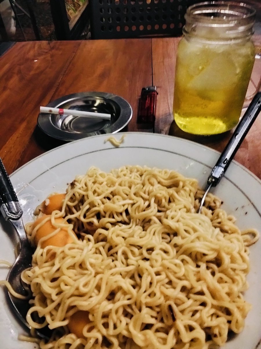 RumOnPan's tweet image. Thanks for the second chance. 
I wish this time gonna be #Sampoerna #Perfect  💧❄️🧑‍🎤🦁