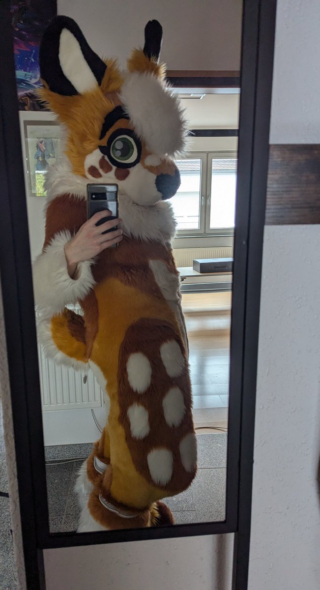 Felt cute, might delete later 👉👈😳