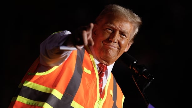 Contessa1111's tweet image. I am wearing my vest on Tuesday when I go to vote!! Join me and my family and friends and wear yours! WE ARE NOT GARBAGE!! #wearyourvest #wearenotgarbage #TooBigToRig