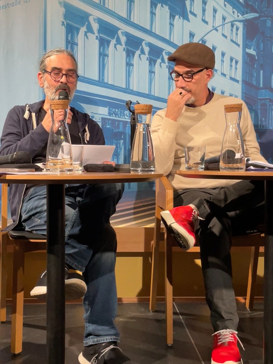 ArabJewsBerlin's tweet photo. Beeindruckende Veranstaltung 🕰️🌍✌️ Vision für Frieden zwischen Israel &amp; Palästina besprochen. Doch aktuell trauern unsere palästinensischen, jüdischen &amp; libanesischen Freunde – die Verluste sind groß. 💔😢 Wir rufen zu einem Waffenstillstand auf. 🕊️🙏 Danke an alle &amp; @lfbrecht https://t.co/126RZEpVKl