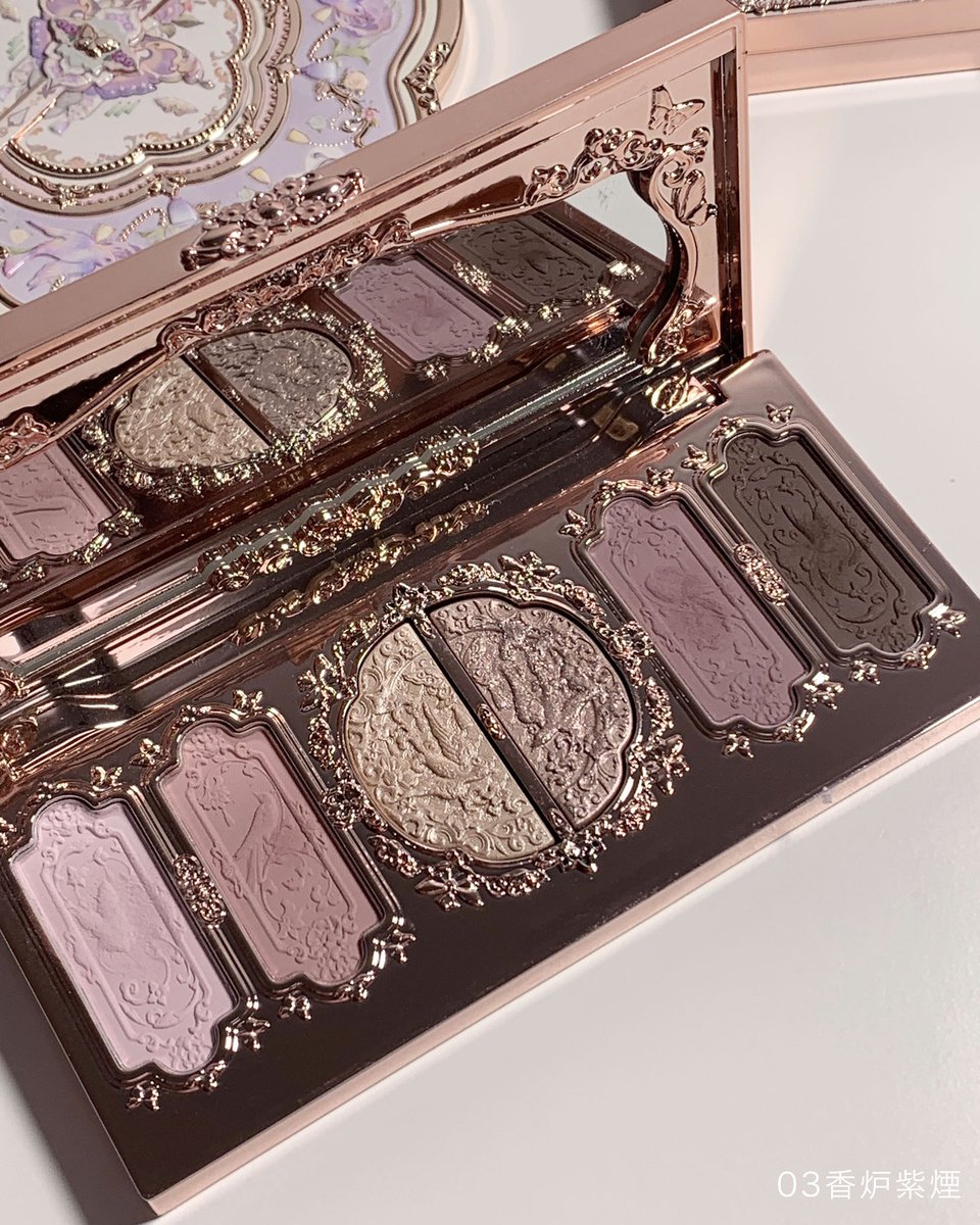 🦋胡蝶雲肩6色アイシャドウパレット 03香炉紫煙 🪞くすみパープル