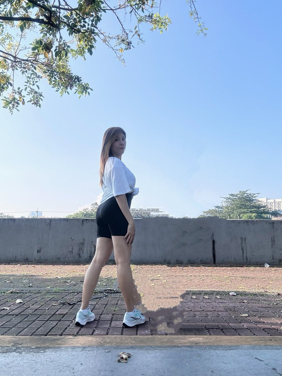 mitchmoralda05's tweet photo. Hello November☀️ https://t.co/Jzl59fNVeV
