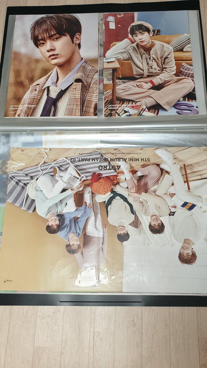 kpop_99_'s tweet photo. ⭕아스트로 포스터 (공식+비공식)
⭕개인+단체 일괄 양도
⭕A1 포스터보관 바인더 포함
⭕5.0
⭕다른 포스터사진은 DM으로 보내드림(I can send more poster photos via DM)

✅직거래 가능
✅택배는 바인더 제외, 지관통에 나눠서,택배비 1.5 별도

ASTRO 엠제이 MJ 진진 차은우 문빈 라키 윤산하 https://t.co/doC0ZWRIOg