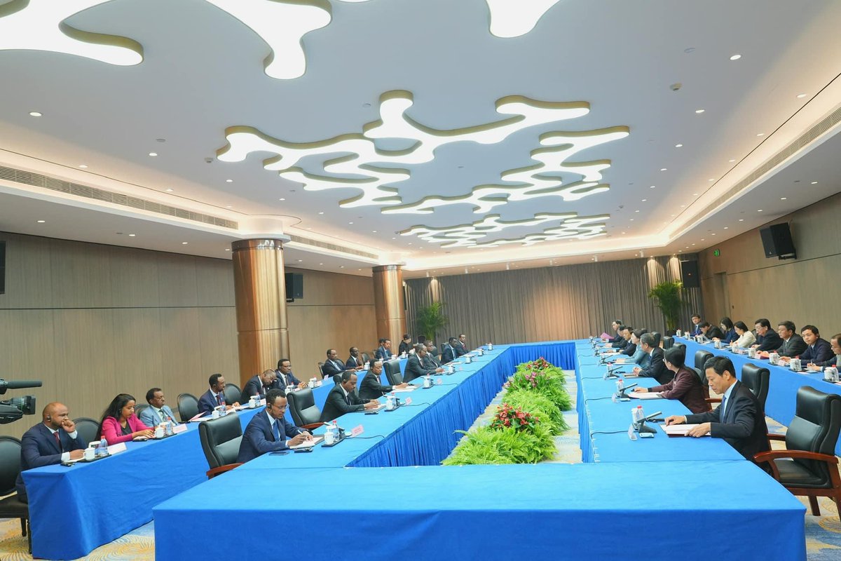 prosperity2022's tweet photo. የብልፅግና ፓርቲ ከፍተኛ አመራሮች ከተካተቱበት የልዑካን ቡድን ጋር በቻይና ያደረግነው ጉብኝት በተሳካ ሁኔታ ተጠናቀቀ። https://t.co/cXJUybjWrA