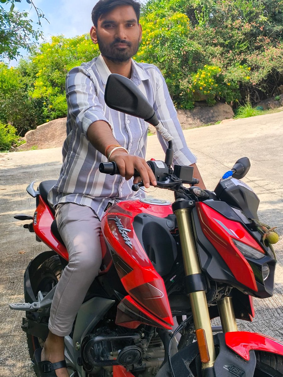 Rohan Singh tweet media