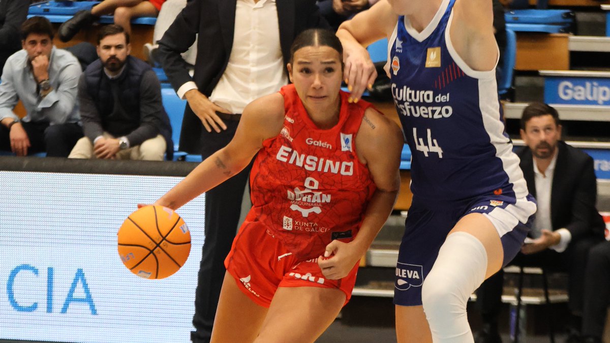 CompeticionFEB's tweet photo. ⛹️‍♀️ MVP #LFEndesa: ¡Estas han sido las mejores jugadoras de la 🇯5️⃣!

1️⃣ @erjavec_karla - @cbislascanarias 
2️⃣ @ManiTate12 - @FNBardoi  
3️⃣ @juuulia_12 - @sedisbasquet  
4️⃣ @CeciMuhate - @EnsinoLugoCB 
5️⃣ M. Coulibaly - @Penya1930

🖐 Quinteto ideal ⬇
https://t.co/0LeSCmZuKn https://t.co/tHsGNIOHjn