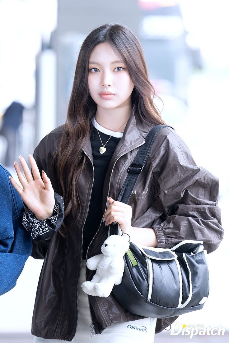 Hyein tweet media