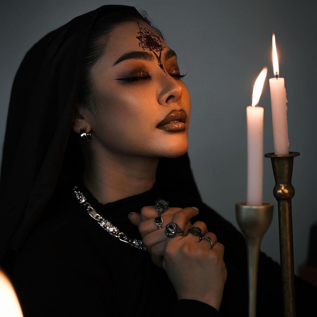 Hit Retweet &amp; Like for a blessing from Witch Faye! ✨

BTS FAYE BD PARTY 
#FayeBDayBTS