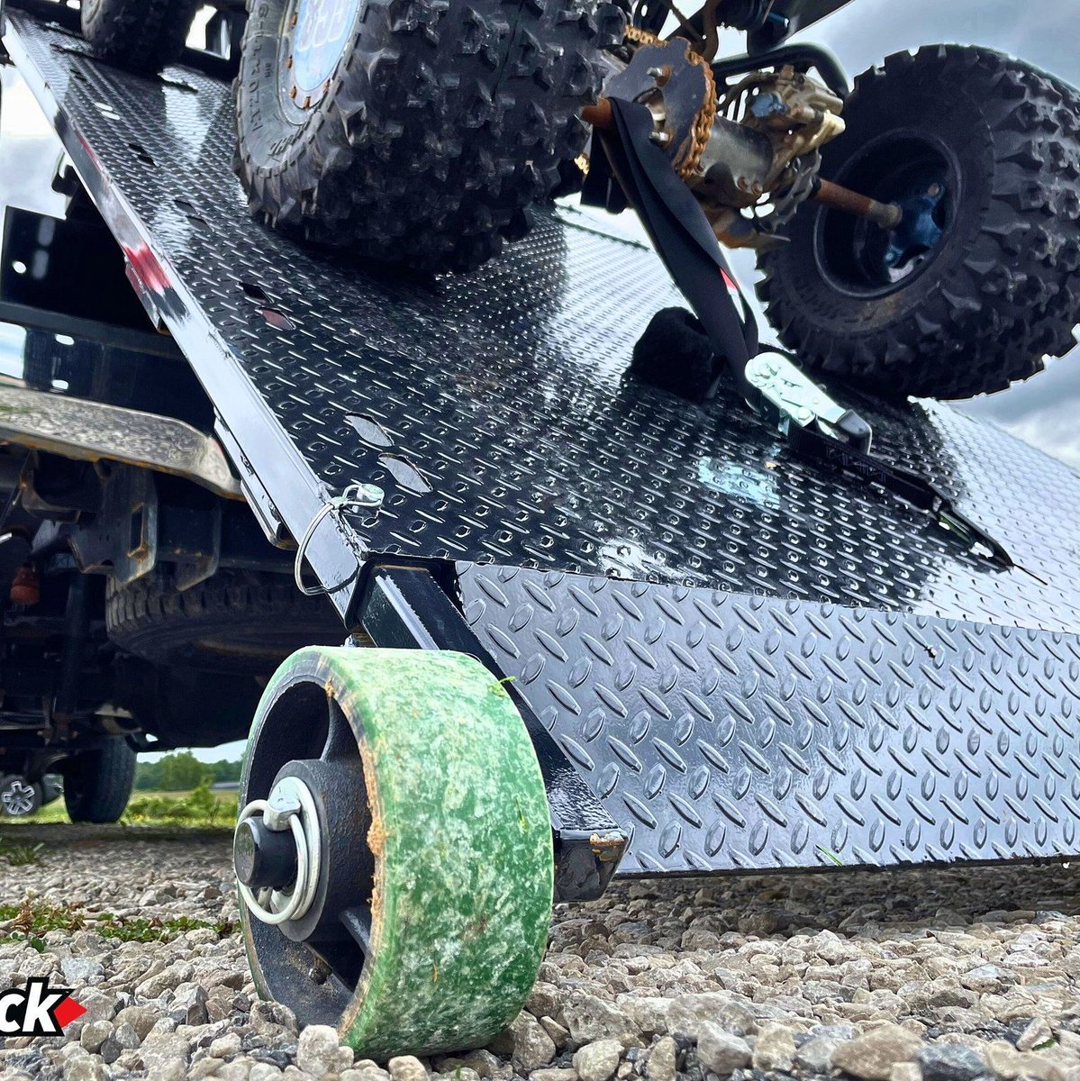 tptrucktrailer's tweet image. Secure your load! The PowerDeck™ has easy access tie downs to ensure that your load is secure during transport.  
See more at T.P. Trailers &amp;amp; Truck Equipment call 610-495-4530☎️ 
#amerideck #powerdeck #inbedliftsystem