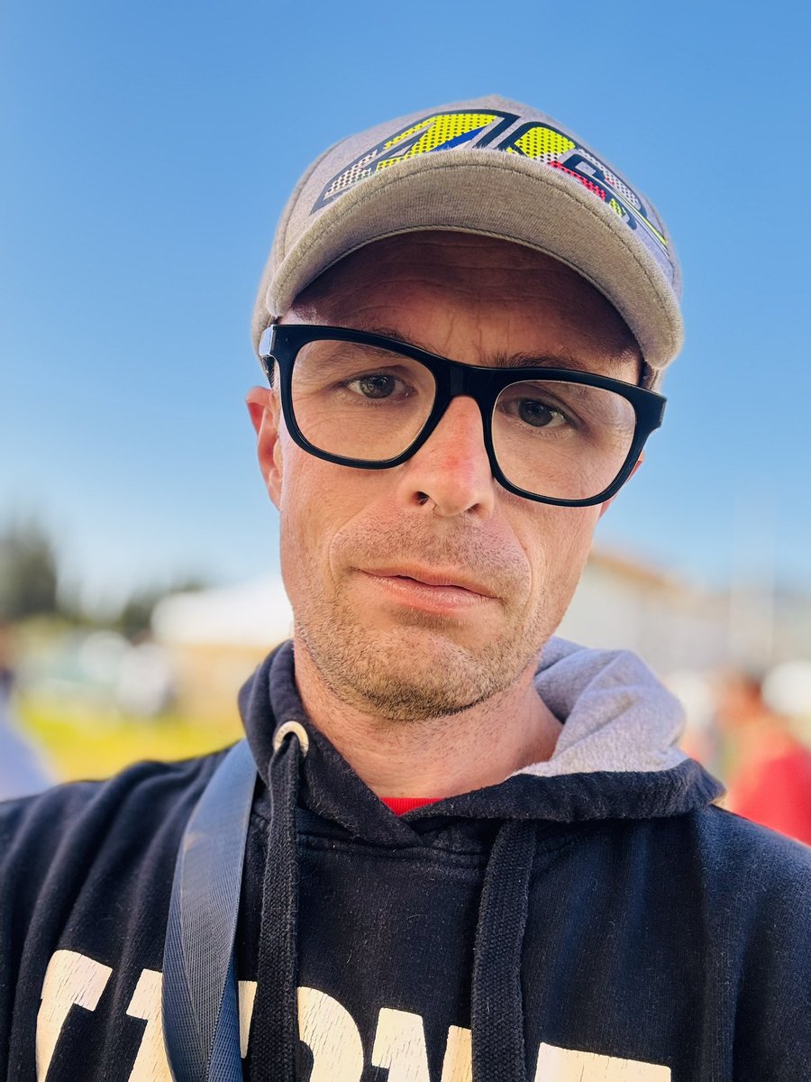 niccolo88266391's tweet image. #fieracanaiore #paninoporchetta #bombolone #relax #novembre ☺️☺️☀️☀️☀️☀️☀️