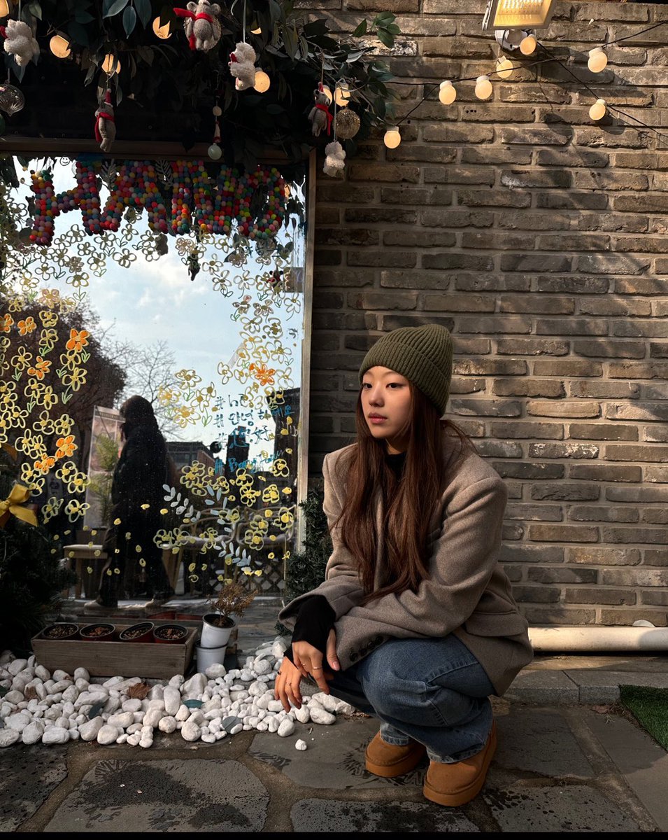 Lapillus_twt's tweet image. Today’s Birthday Girl! HBD my baby💙✨

Yep! The first pic is my fave pic of hers… she’s growing up too fast. Please slow it down peeps🥹

#Lapillus #라필루스 #Chanty #샨티