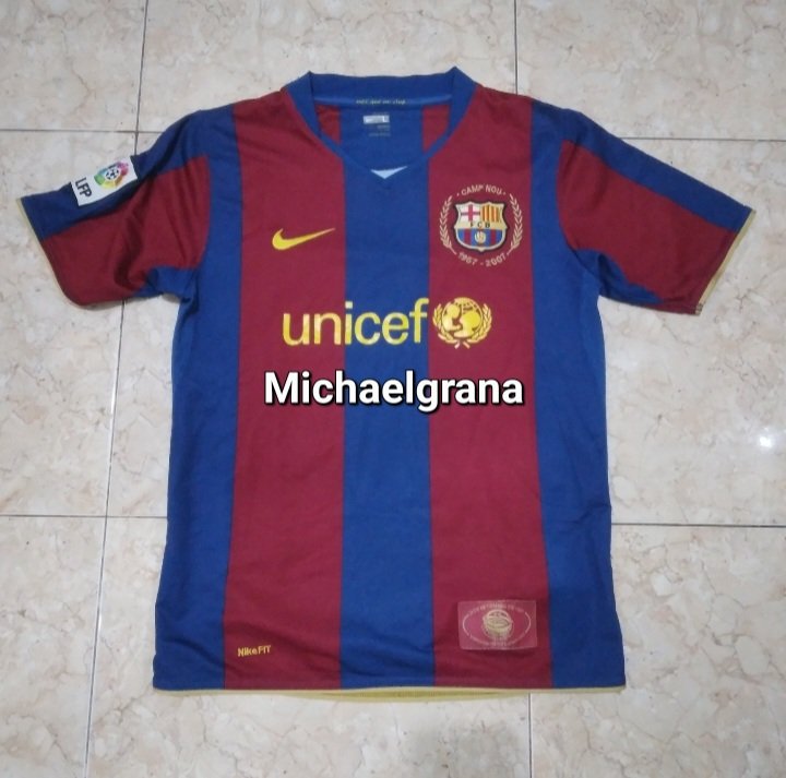 Michaelgrana's tweet photo. @jerseyforum #jersey4sale #141

Barcelona Home 2007-2008
LBoys ± 45 cm x 62 cm
Original
VGC

325.000 IDR

+6285715080066

Thank you https://t.co/cP8R8NxpGQ