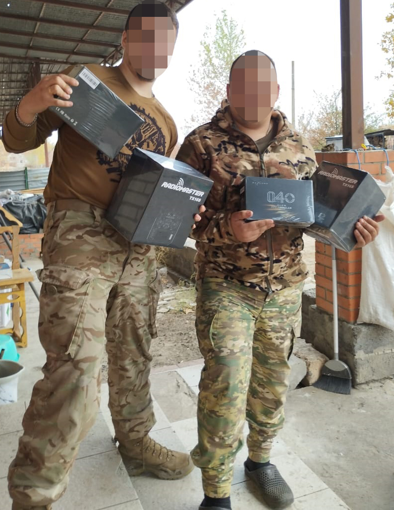 stblvsk's tweet photo. Забезпечили відділення ударних БПЛА 54 бригади на Донеччині 2 парами окулярів Skyzone та 2 пультами Radiomaster TX16S на 58,3 тис грн!

Дякую за допомогу війську.

Доступ до чеків витрат за лінком: https://t.co/u2D9H6xpIp https://t.co/0T7IcE9qrY