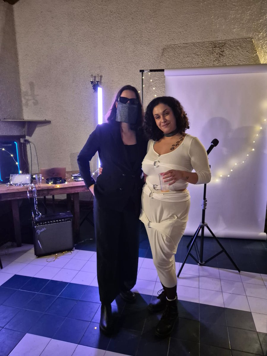 alice bot tweet media