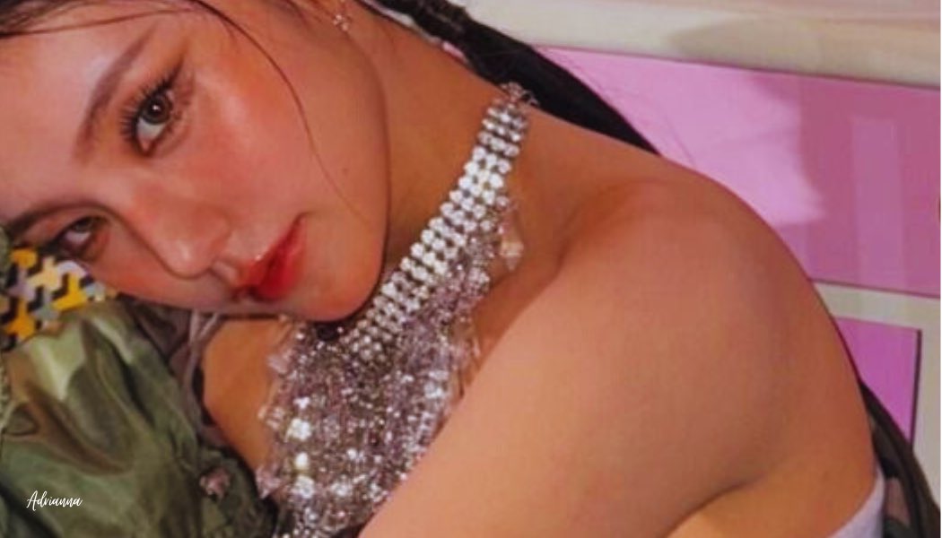 Ria. tweet media