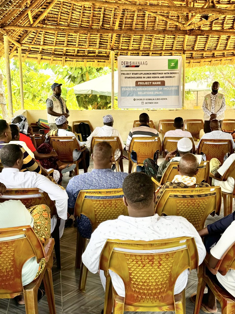 SOLO_EastAfrica's tweet image. SOLO, in partnership with @AdamSmithInt and @drckenya, launched the PAIR project under the wider cross-border Deris Wanaag Initiative with a successful start-up meeting in #Dhobley, Somalia and #Liboi, Kenya. 

Stakeholders from the both administrations, Ministry of Humanitarian