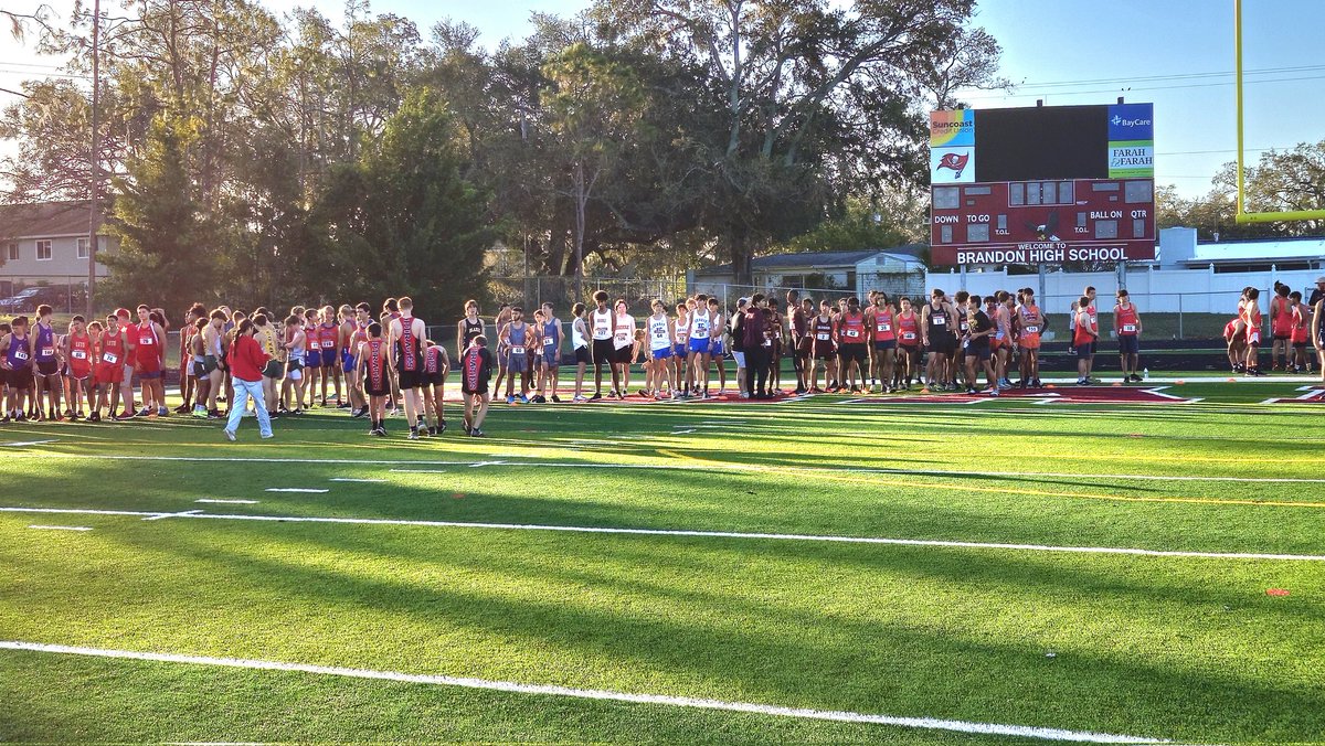 We're at Brandon High School this morning for the District Meet. The Tigers are running for their 3rd consecutive District title.

#AMDG #JesuitXC