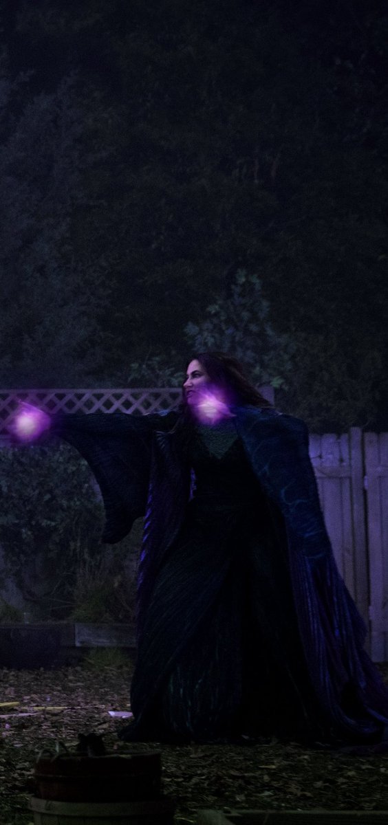 OK BUT THIS WOULD BE A REALLY COOL COUPLE WALLPAPER 🥹

#AgathaAllAlong  #AgathaRio