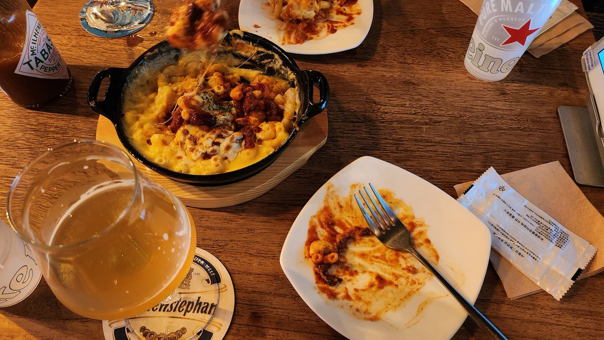 Krbilsan's tweet photo. 맥주 :) https://t.co/ZafnLxTp0p