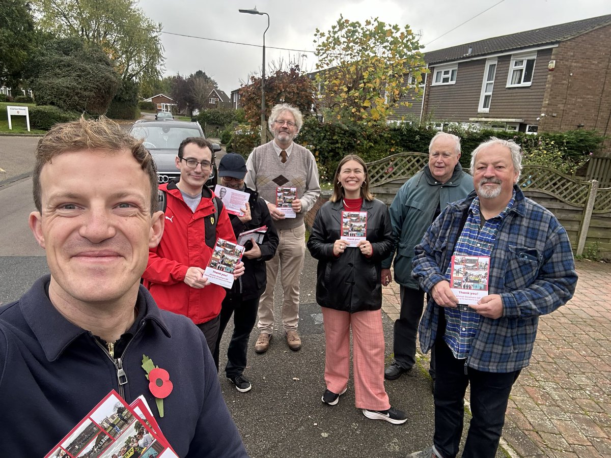 Great conversations out in Great Offley this morning! 

Thank you to everyone who took the time to speak to us, lots of support for Labour’s plans to invest in getting our NHS working again.