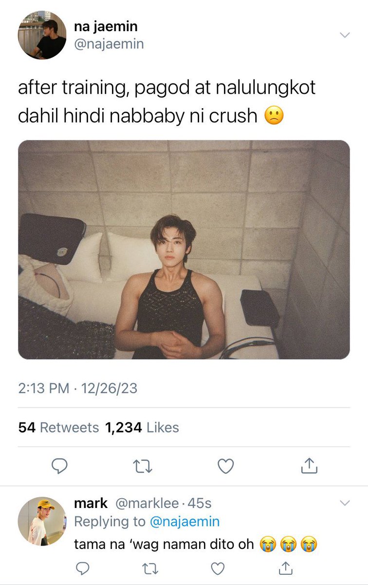 huawrites's tweet photo. torpe, 

a #renmin/#jaemren filo au

isang kilalang student athlete na may crush sa isang acad achiever? mukhang magsisimula ang lahat dahil sa interview https://t.co/IEaHfp4mFv