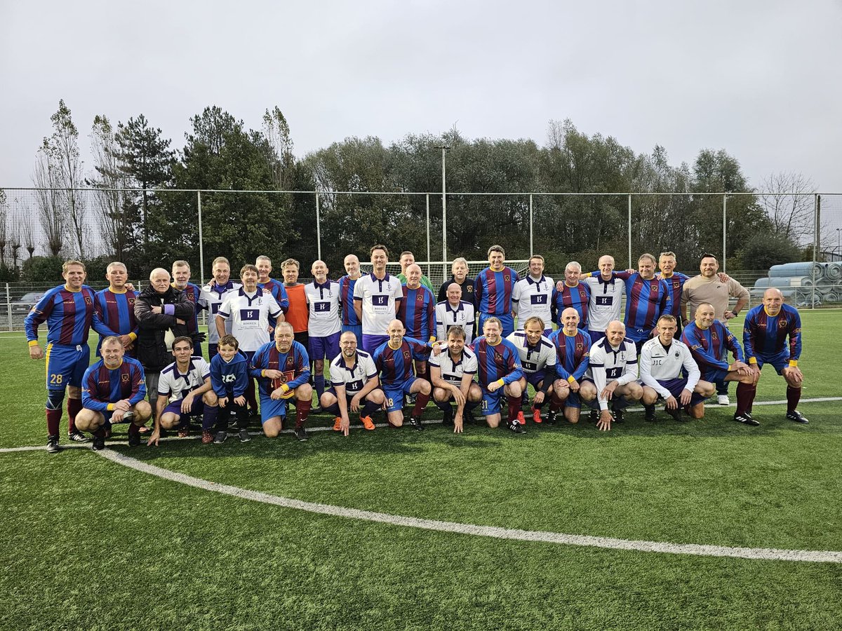 St Marys Old Boys Vets ππ (@st_vets) on Twitter photo Our first game ended in a 3-0 win and beers followed back at their clubhouse. Goals from Chris L β½οΈ, Ryan β½οΈ and Ste F β½οΈ. 
Thanks for great Belgium hospitality. Now more of the same this afternoon for our second game #mastersfooty  #vetsfooty Our first game ended in a 3-0 win and beers followed back at their clubhouse. Goals from Chris L β½οΈ, Ryan β½οΈ and Ste F β½οΈ. 
Thanks for great Belgium hospitality. Now more of the same this afternoon for our second game #mastersfooty  #vetsfooty