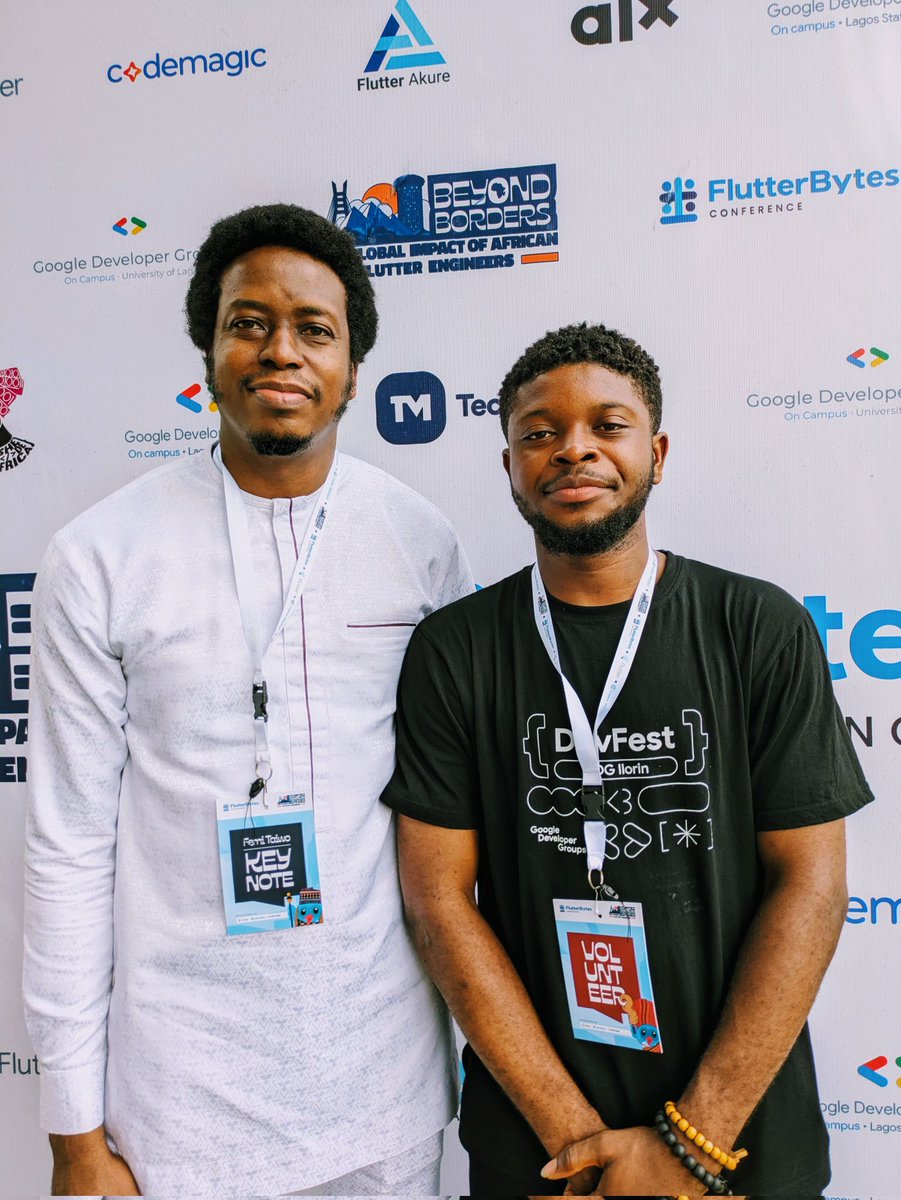 segzy_osm's tweet image. At #FlutterBytesConference2024 by @flutterbyteconf.
I got to meet Tim knickman, Martin Remmelgas from @codemagicio and his majesty, @dftaiwo!!!🚀