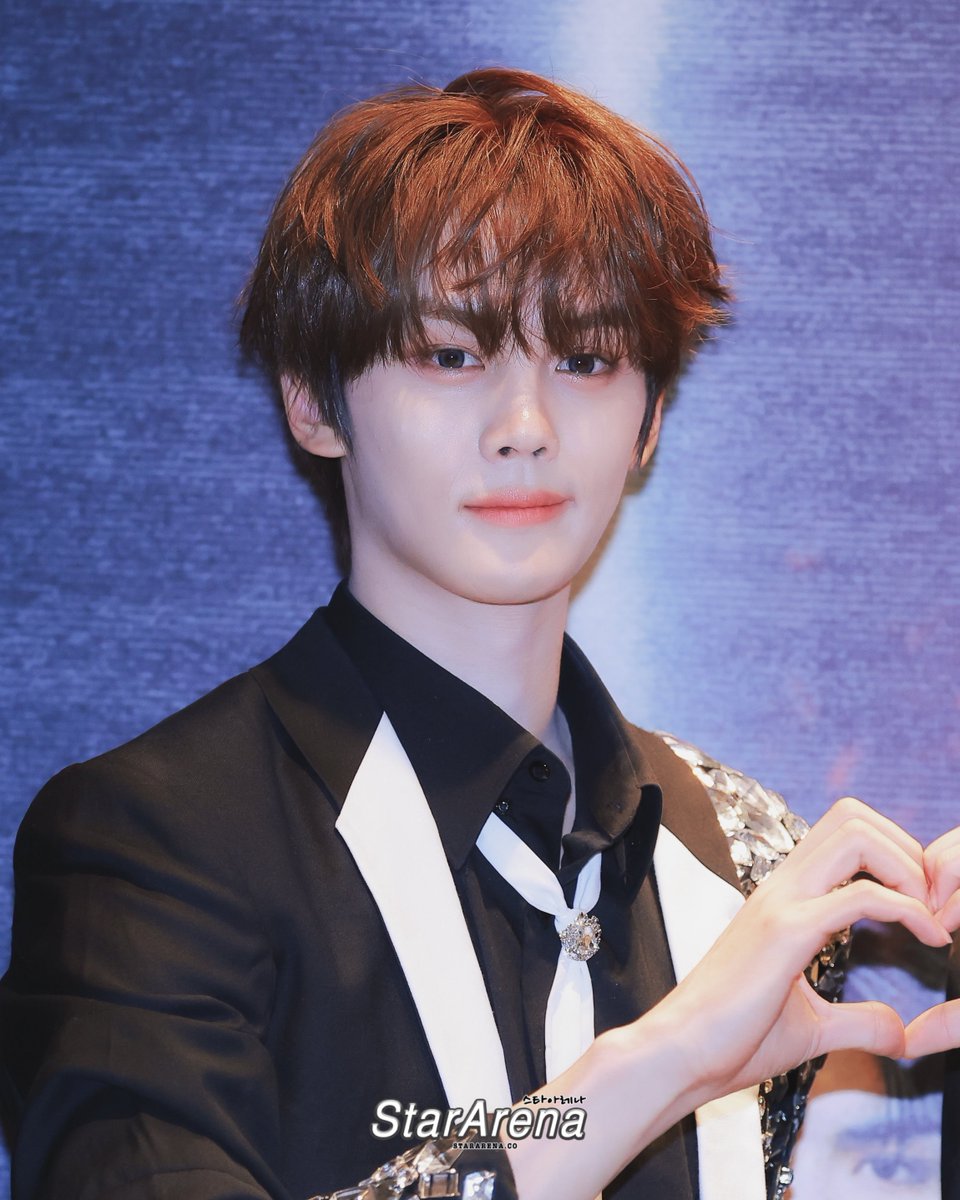 241102 #KIMGYUVIN at #ZEROBASEONE THE FIRST TOUR [TIMELESS WORLD] IN MACAU PRESS CON

#김규빈 #金奎彬 #キムギュビン
#ZB1 #제로베이스원 #제베원 #ZB1INMACAU #ZEROBASEONEINMACAU <a href="/ZB1_official/">ZEROBASEONE</a>