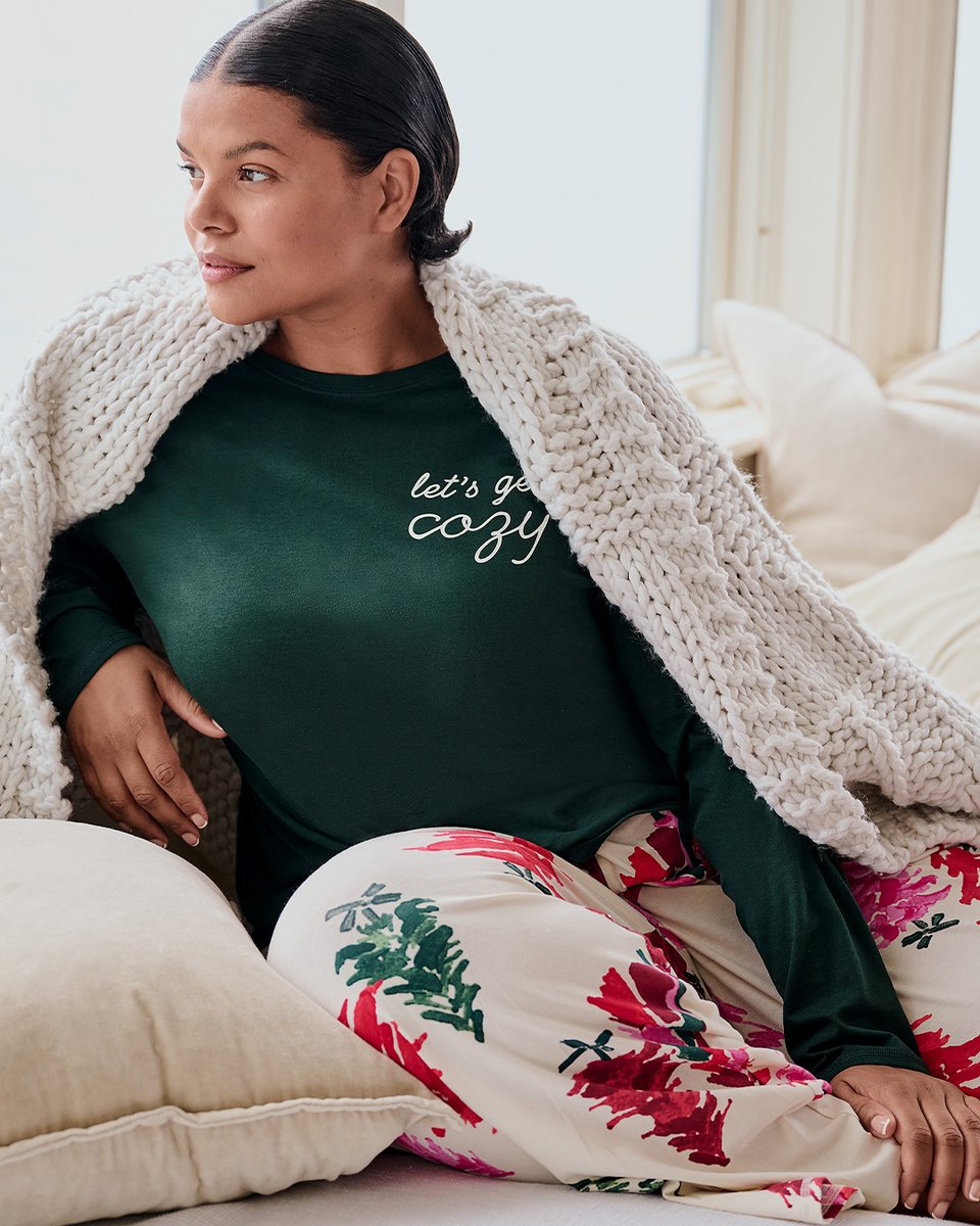 If your top drawer could talk, it would be begging you for these insanely cute &amp; comfy cotton sets for holiday 🎁
Shop: spr.ly/6016SVdB0