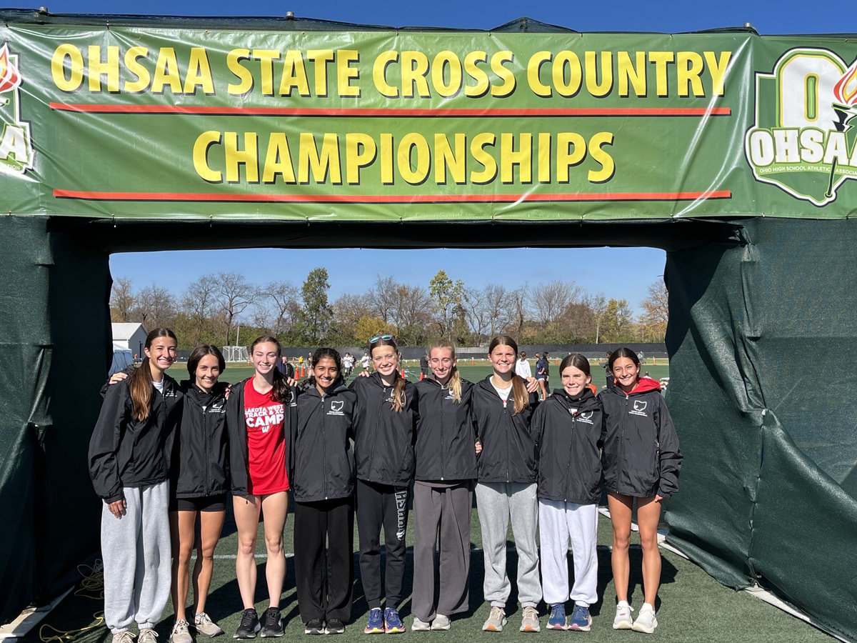 Lakota West Girls Ready to Race - Race Time 2:45!