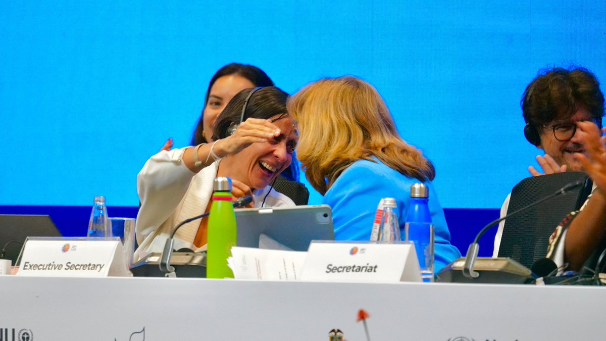 COP16Oficial's tweet photo. ¡Más logros en la #COP16Colombia! 🥳👏 Se crea el Fondo de Cali para recaudar recursos económicos provenientes del uso de secuencias genéticas digitalizadas, asegurando su reparto justo y equitativo. https://t.co/MEyADMPipJ