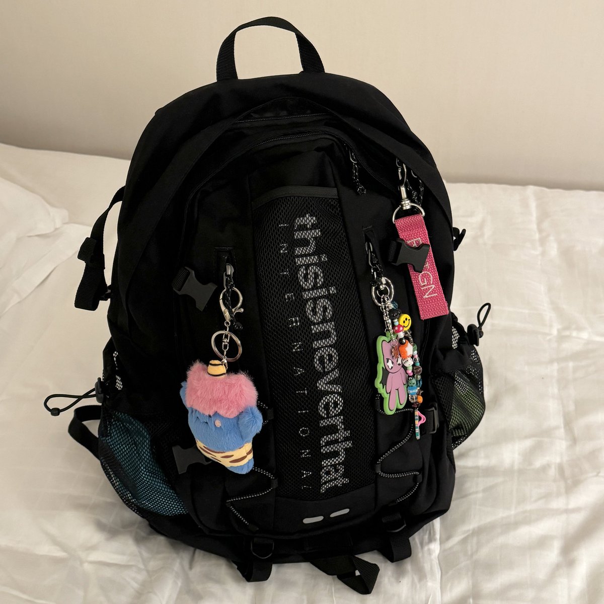 reign (@rain_is_moody) on Twitter photo 