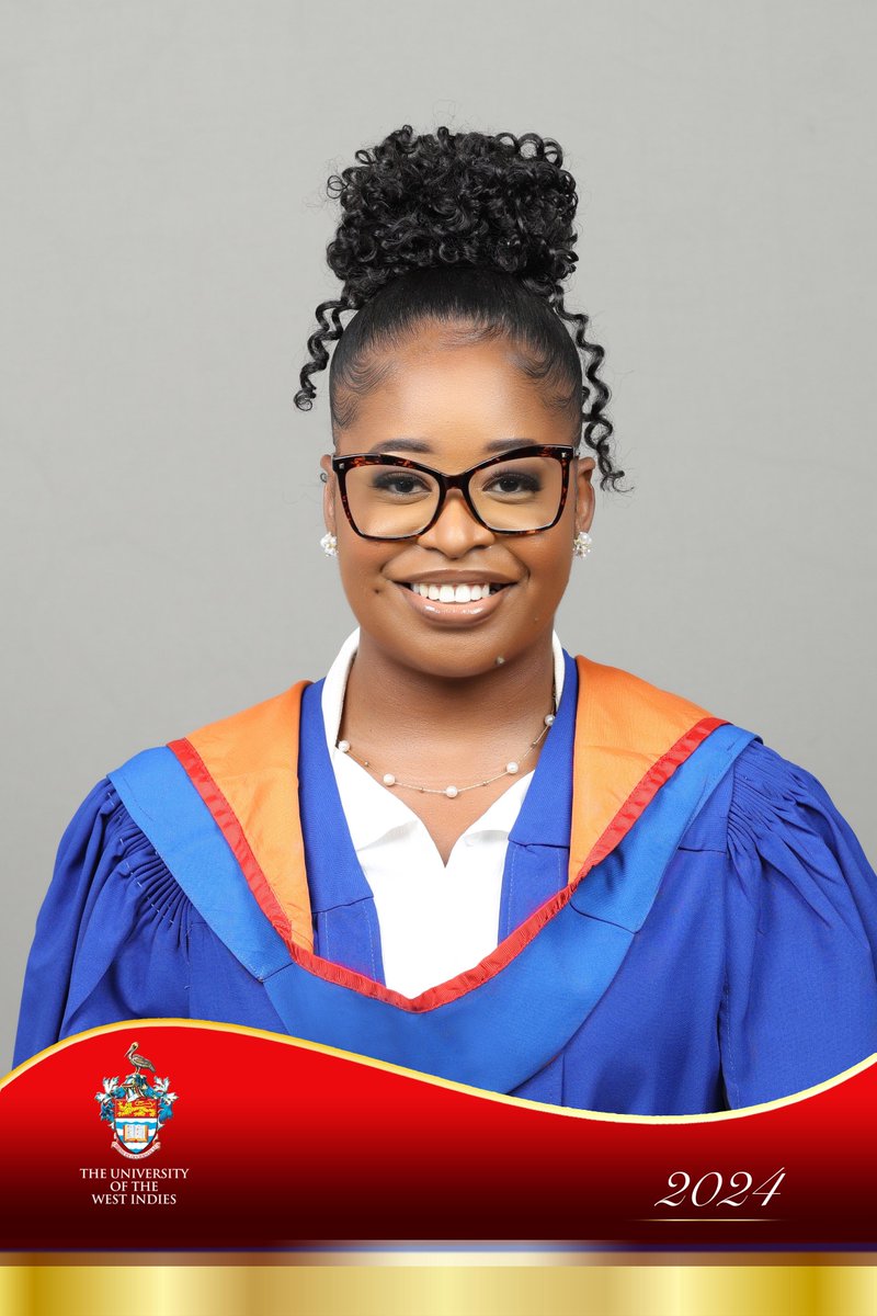smilez_sher's tweet image. Sherline B. Gittens - BSc International Relations (major) Gender & Development Studies (minor) with First Class Honors π©βππ₯³
