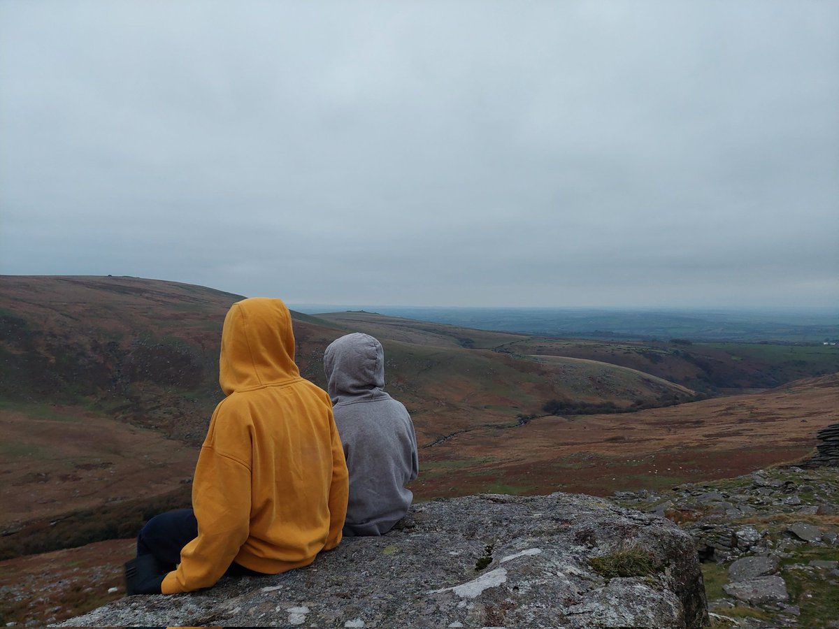 Jolyon Chesworth tweet media