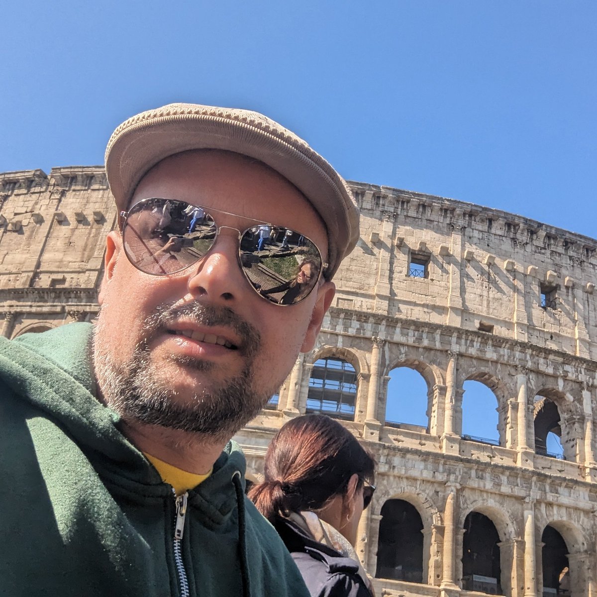 pabloceldran's tweet photo. #NuevaFotoDePerfil https://t.co/huXQcYyinc