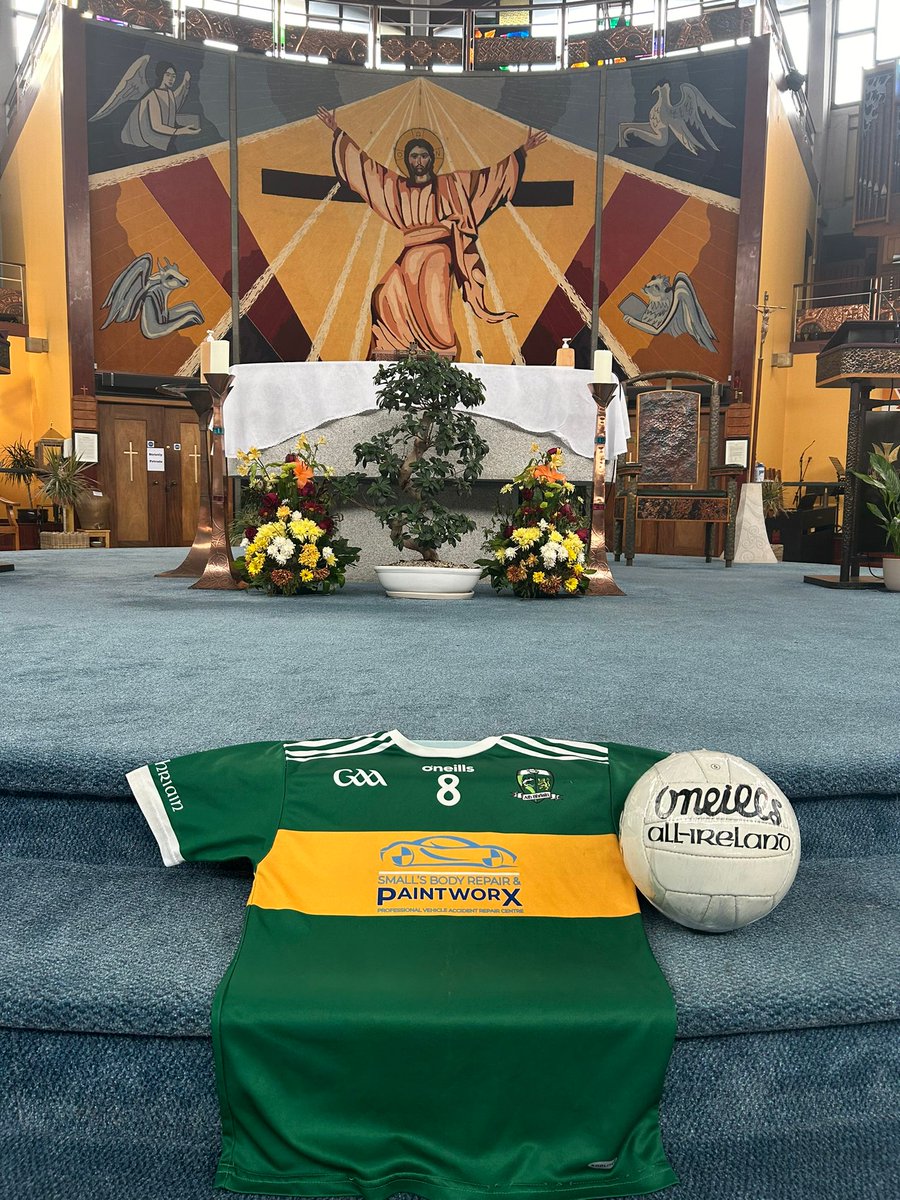 bryansfordgaa's tweet photo. We invite all club members, past and present, as well as our wider community, to join us for a special Mass for deceased Club members. 

Please join us on Saturday, 2nd November at 6pm in Our Lady of the Assumption Church. 
All are welcome to attend.

💚💛 https://t.co/CzTVPzYm0K