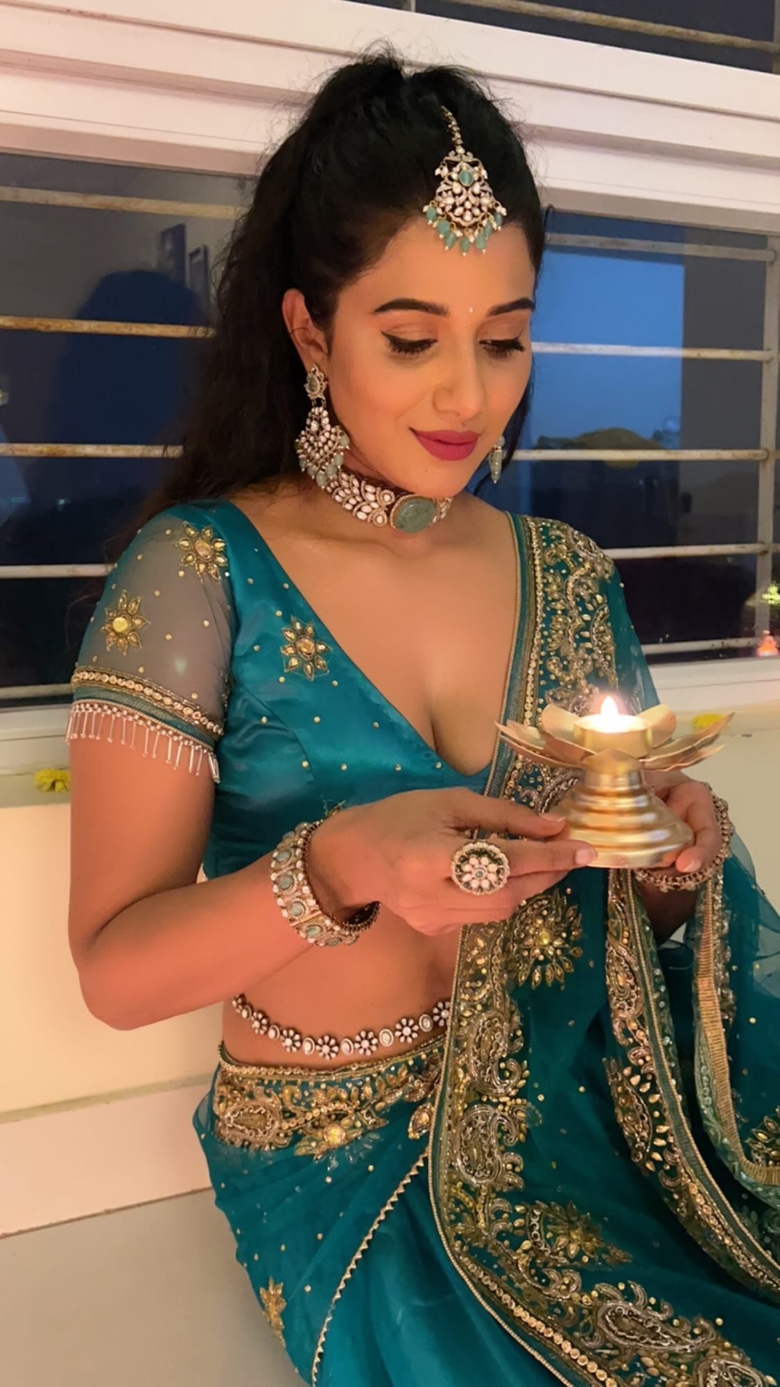 GbYkg55XIAAPccH?format=jpg&name=large