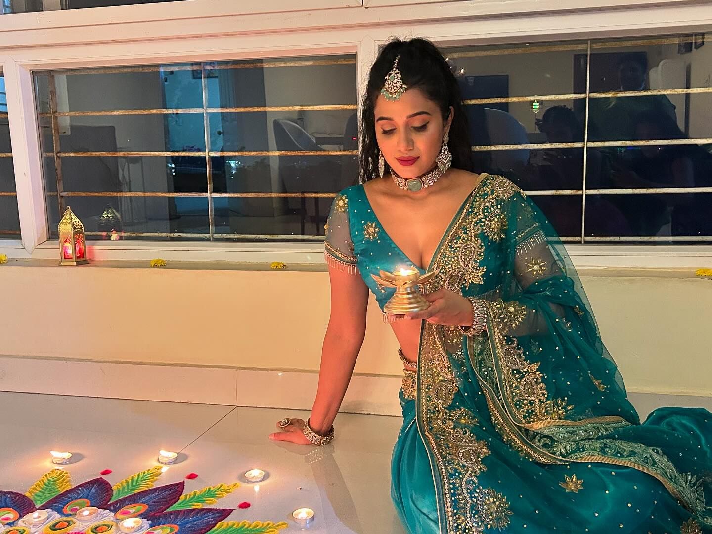 GbYkjAwWYAAuPKd?format=jpg&name=large