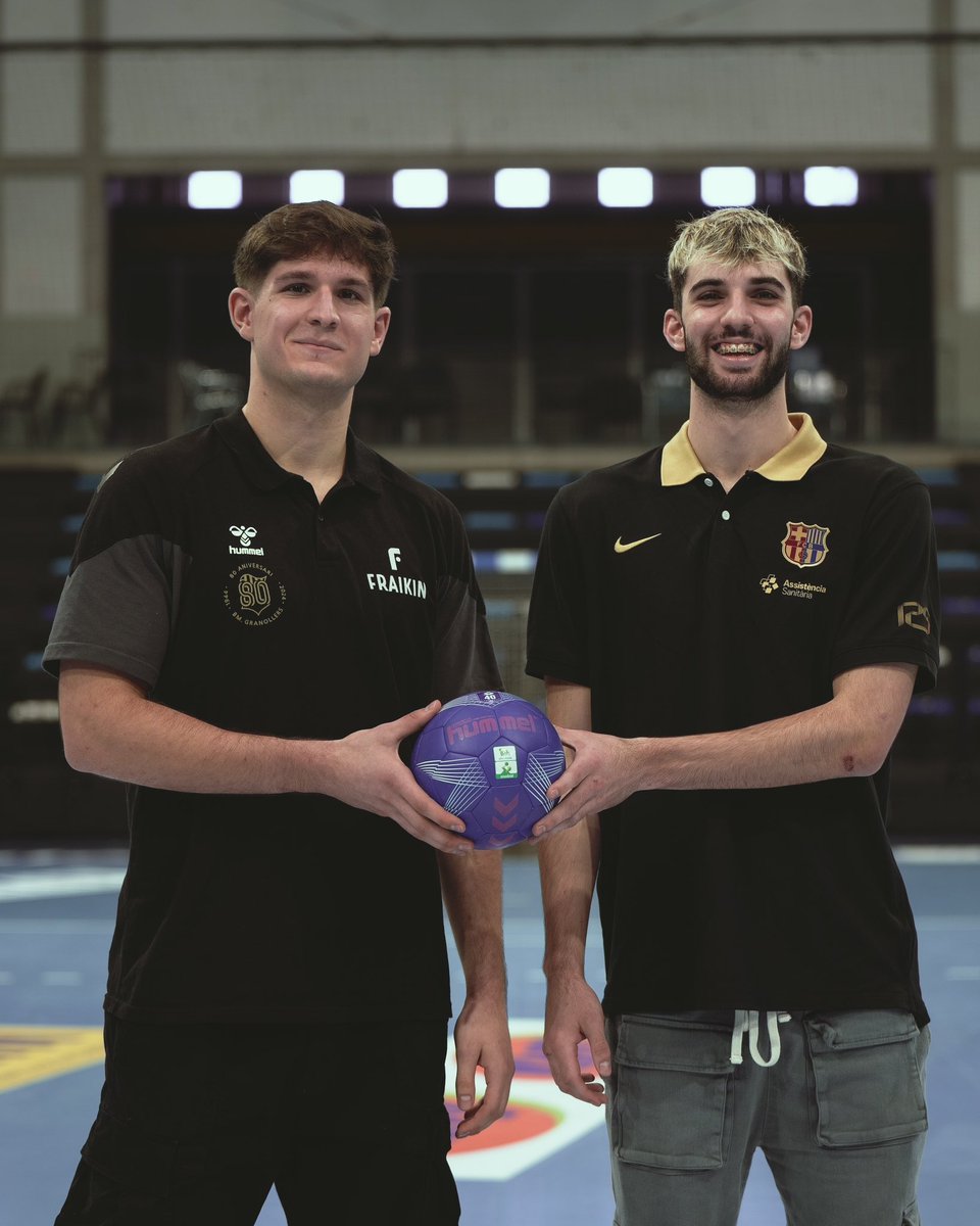 La 𝐄𝐬𝐜𝐮𝐞𝐥𝐚 𝐝𝐞 𝐭𝐚𝐥𝐞𝐧𝐭𝐨 de la #LigaPlenitude escenificada en una imagen🎩🪄

⚪️🔵 <a href="/victoorromero_/">Victor Romero</a> 🤝 <a href="/PetarCikusa/">Petar Cikusa</a> 🔵🔴 se citan en la previa del 𝐆𝐑𝐀𝐍 𝐃𝐄𝐑𝐁𝐈 en el Palau d’Esports de Granollers 

🔜 𝗣𝗮𝗿𝘁𝗶𝗱𝗼 𝗱𝗲 𝗹𝗮 𝗝𝗼𝗿𝗻𝗮𝗱𝗮 <a href="/BMGranollers/">BM Granollers</a> ⚡️