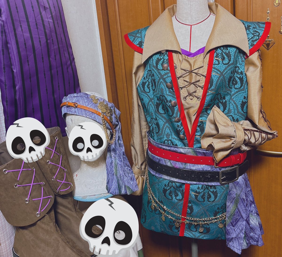 ☠️Into the Frenzy☠️ ドナルドフロートの海賊ダンサーさんの衣装