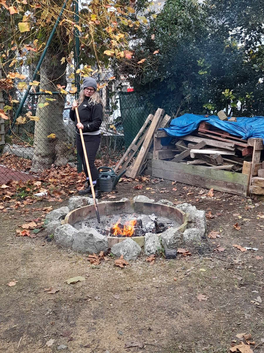 Dan De'Ath tweet media